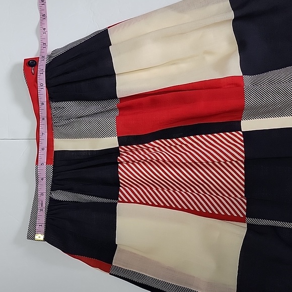 Jaeger Color Block Wool Skirts/ Size 6. - Picture 4 of 10